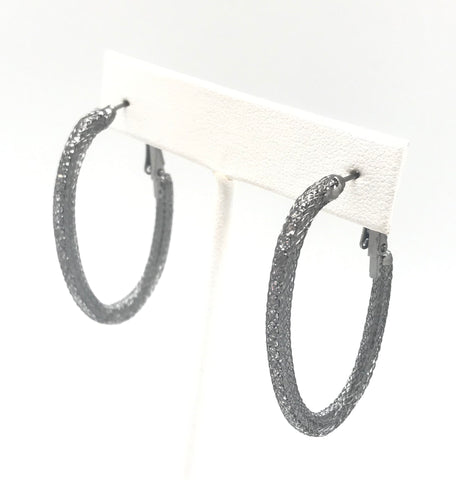 Caged Oxidized Hoop
