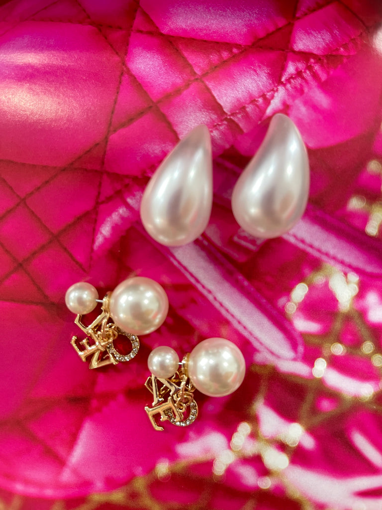 Pearl Trending Earrings