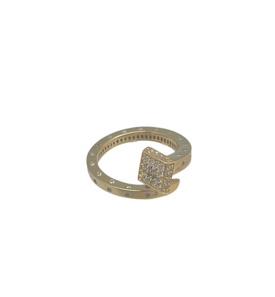 Nail Ring